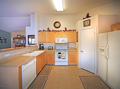 Crescent kitchen 2