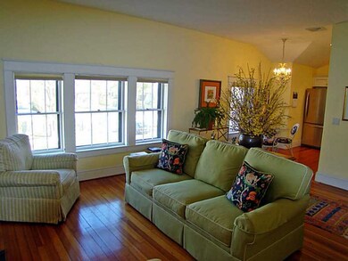 8 Annandale Rd unit 4, Newport, RI 02840 - photo 6