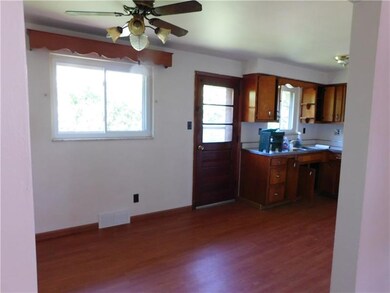 Kitchen/Diningroom