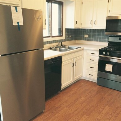 18028 Juneway Ct, Country Club Hills, IL 60478 - photo 4