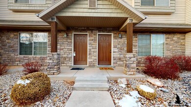 340-1425-N-Exterior3