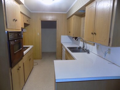 1508 Colorado St, Texarkana, TX 75503 - photo 3