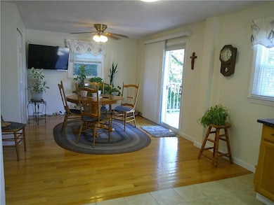 16 Kent St, Cumberland, RI 02864 - photo 3