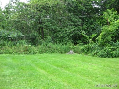 Nice side yard