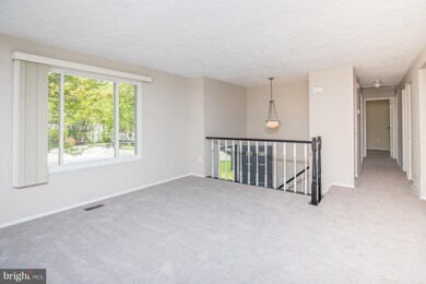 8841 Woodlawn Way, Springfield, VA 22153 - photo 2