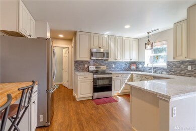 10504 196th St E, Graham, WA 98338 - photo 3