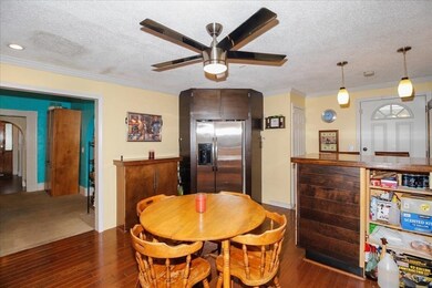 14 Wilbraham Ave, Springfield, MA 01109 - photo 4