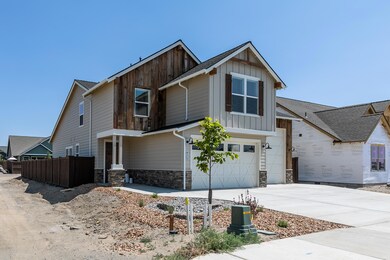 4214 SW 43rd St unit Lot 48, Redmond, OR 97756 - photo 2