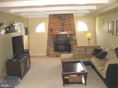 470 Old Mill Dr, Langhorne, PA 19047 - photo 5