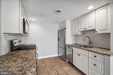 260 Montgomery Ave unit 302, Haverford, PA 19041 - photo 7