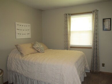 95 Countryside Dr, Evansville, WI 53536 - photo 7