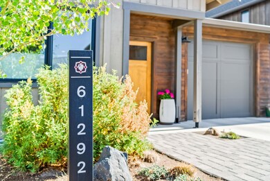 61292 Howe Way, Bend, OR 97702 - photo 2