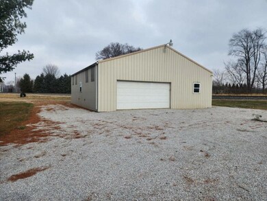 5924 N 100 W, Marion, IN 46952 - photo 2