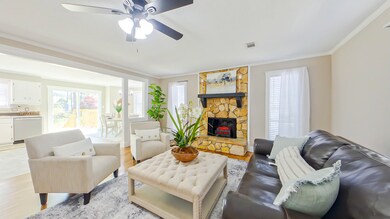 2-Living Room (35)