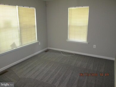 5520 Fishermens Ct, Clinton, MD 20735 - photo 5