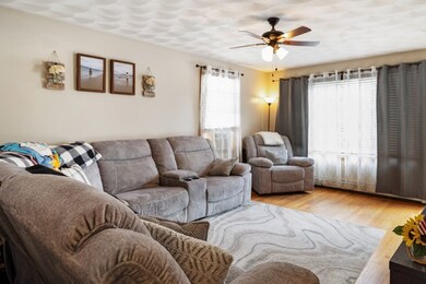 265 Fountain St unit 267, Fall River, MA 02721 - photo 4