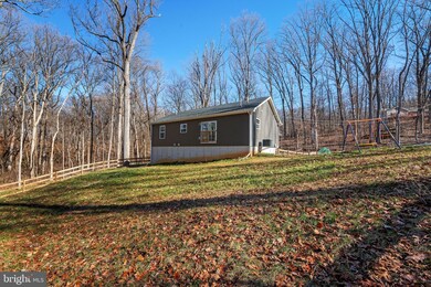 103 Wayne Ct, Harpers Ferry, WV 25425 - photo 2