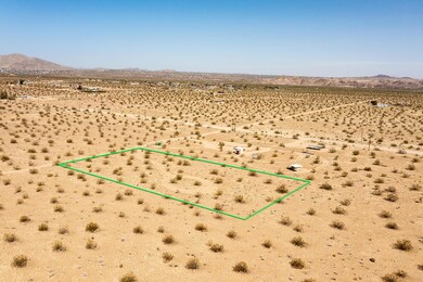 132 California Ave, Joshua Tree, CA 92252 - photo 4