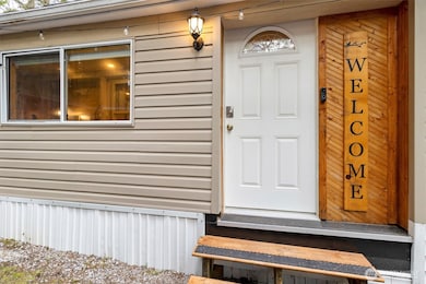 137 1 Jasper Trail, Deming, WA 98244 - photo 2