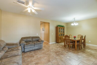 3) FORMAL LIVING