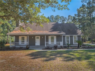 102 Winchester Rd, Waverly, GA 31565 - photo 4