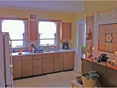 218 Prospect St, Portland, ME 04103 - photo 3