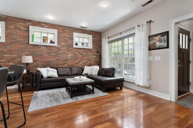 48 N 4th St_07