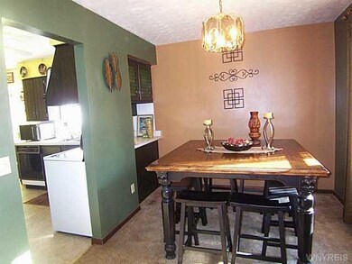 Dining Room. COMPLETE WITH FORMAL DINING ROOM.