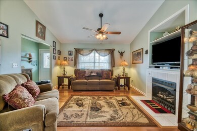 452 Bowers Park Cir, Knoxville, TN 37920 - photo 3