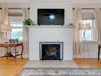 1701 Maple Dr NW, Cedar Rapids, IA 52405 - photo 6