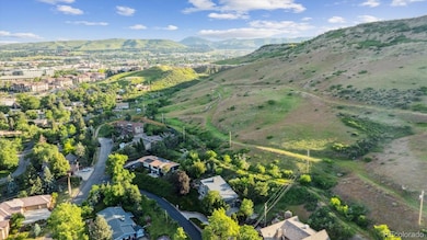 Beautiful Location on South Table Mountain!