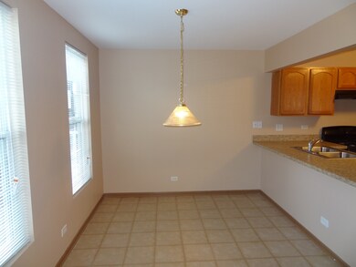 1712 Maple Park Ln unit 3232, Aurora, IL 60504 - photo 5