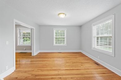 130 Old Locust Hill Rd, Taylors, SC 29687 - photo 7