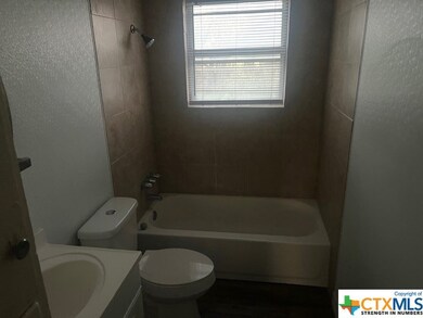 1100 Jefferis Ave, Killeen, TX 76543 - photo 7