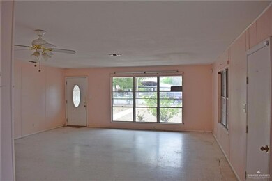 122 W Juarez Ave, Pharr, TX 78577 - photo 6