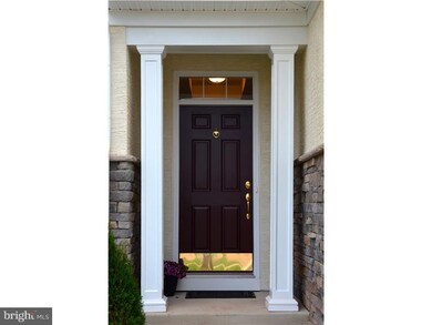 2038 Pleasant Valley Dr, Lansdale, PA 19446 - photo 4