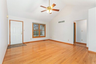 59202 Fairwind Dr, Elkhart, IN 46517 - photo 4