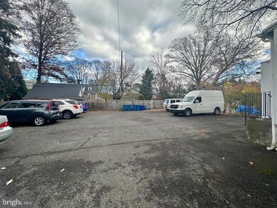 410 Cottman St unit 2C, Jenkintown, PA 19046 - photo 6