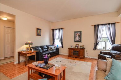 85 Crown Dr, Easton, PA 18040 - photo 2