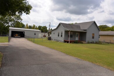 1307 W Cummings St, Henryetta, OK 74437 - photo 2