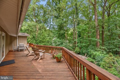 10901 Picasso Ln, Potomac, MD 20854 - photo 7