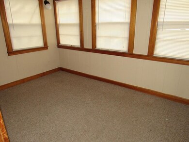 8 Montgomery St, Lawrence, MA 01841 - photo 6