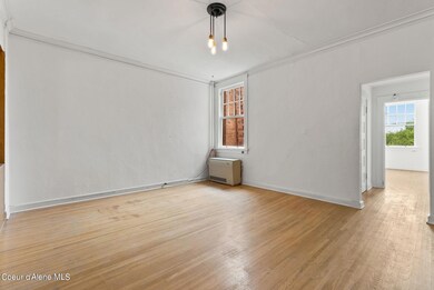 Inside-Spokane-5th-6