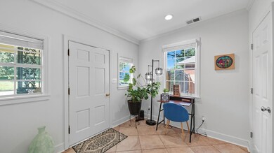 678 Moss Rd, Memphis, TN 38117 - photo 5