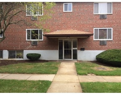 22 Byron St unit 1, Boston, MA 02108 - photo 2