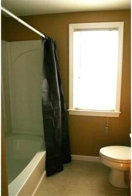 945 Wilbraham Rd, Springfield, MA 01109 - photo 7