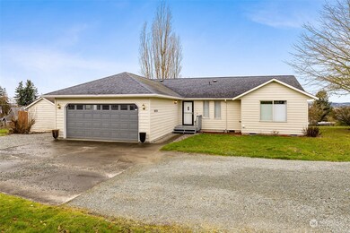 8024 Olympic View Place NW, Stanwood, WA 98292 - photo 2