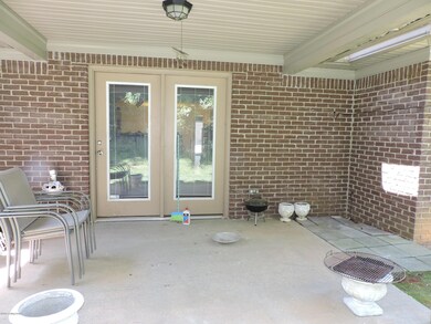 5813 Shepherd Crossing Dr, Louisville, KY 40219 - photo 6