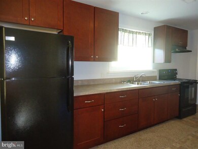 136 W State St unit 2A, Hamburg, PA 19526 - photo 3