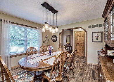 2875 Danube Way, Saint Charles, MO 63301 - photo 4